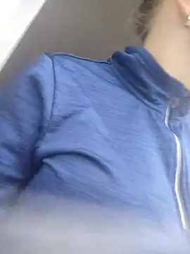 CoddessCrystal online show from March 2026 11:21:02 AM