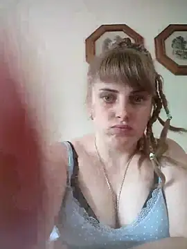 CoddessCrystal online show from May 2026 01:28:01 PM