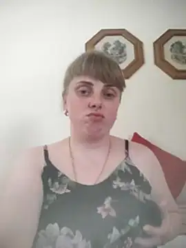CoddessCrystal online show from May 2026 02:25:01 PM