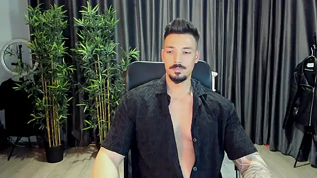 Snapshot of HaydenSpearss chatting on February 2025 03:49:02 PM HaydenSpearss online show from February 2025 03:49:02 PM