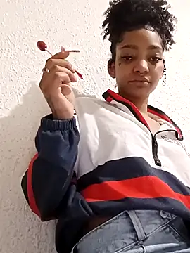 Laanegraofficial  online show from January 2025 06:02:02 PM