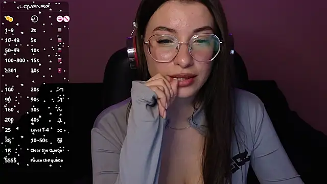 EuphoriaHaily online show from December 2024 05:04:02 PM