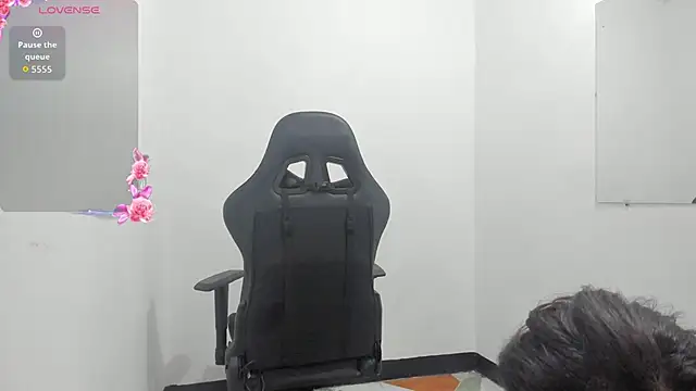 Snapshot of avatomas_02 chatting on September 2025 04:36:02 AM avatomas 02 online show from September 2025 04:36:02 AM