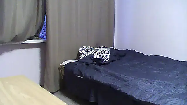Snapshot of shufflercat chatting on March 2026 04:14:02 PM shufflercat online show from March 2026 04:14:02 PM