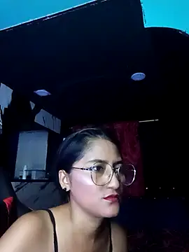 AdelinaMiran90 online show from October 2025 03:28:02 AM