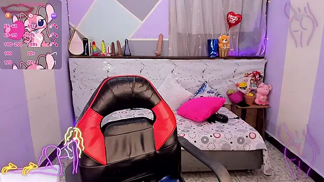 Lina10 online show from October 2025 10:51:02 PM