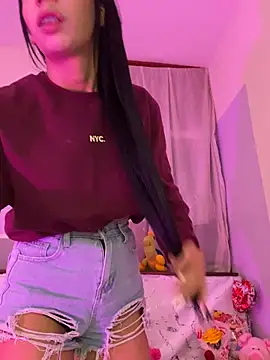 Lina10 online show from January 2026 11:18:02 PM