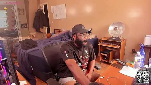 MrChuckDailyXXX online show from December 2024 02:05:02 PM