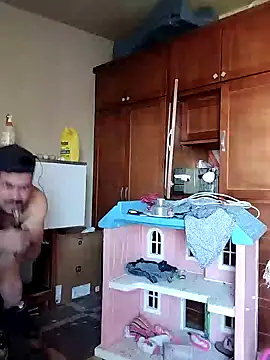 Snapshot of Rober2230 chatting on December 2024 10:27:01 PM Rober2230 online show from December 2024 10:27:01 PM