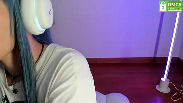 Snapshot of _nobara__ chatting on February 2025 09:45:02 AM nobara online show from February 2025 09:45:02 AM