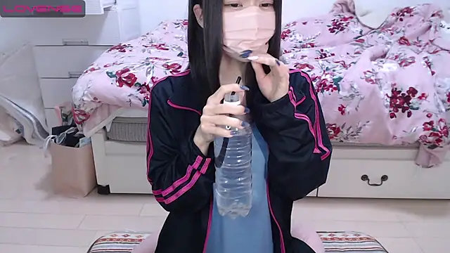 Snapshot of AMI___oO chatting on February 2025 09:16:02 PM AMI oO online show from February 2025 09:16:02 PM