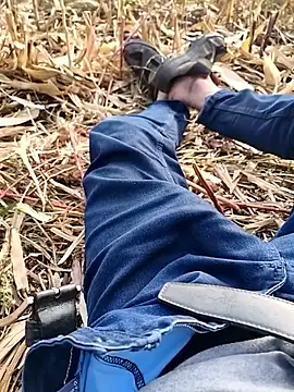 murokkk31 online show from December 2025 12:03:02 PM