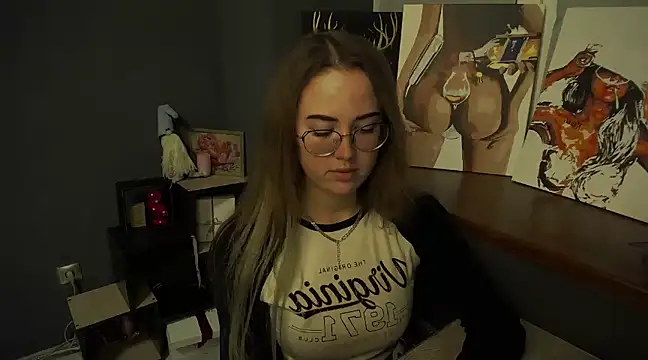 luxie milady online show from March 2025 04:56:02 PM