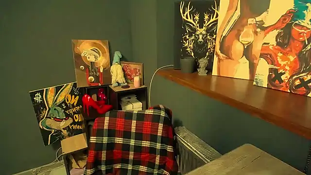 Snapshot of luxie_milady chatting on March 2026 01:26:01 PM luxie milady online show from March 2026 01:26:01 PM