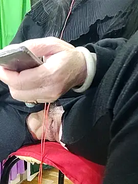 Hangem111 online show from February 2026 02:32:02 PM