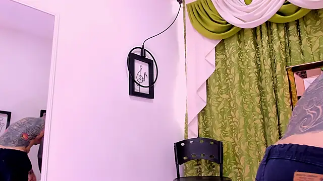 Snapshot of dilan_scootk_ chatting on December 2025 07:20:01 PM dilan scootk online show from December 2025 07:20:01 PM