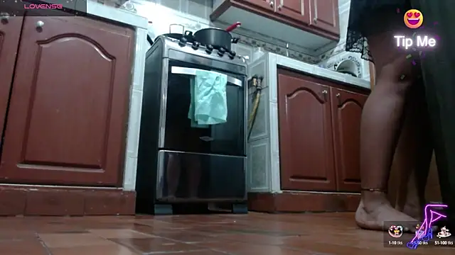 carlajames  online show from February 2025 01:41:01 AM