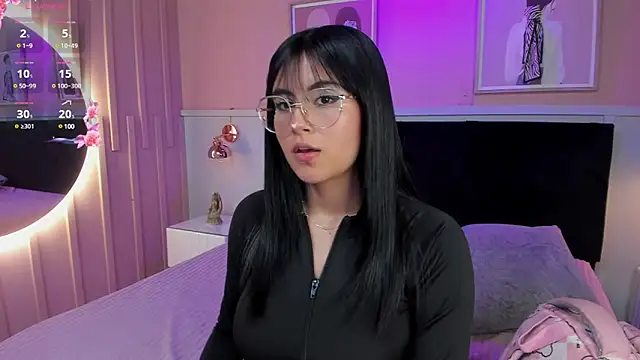 Snapshot of naoko_kirino chatting on February 2025 06:31:02 PM naoko kirino online show from February 2025 06:31:02 PM