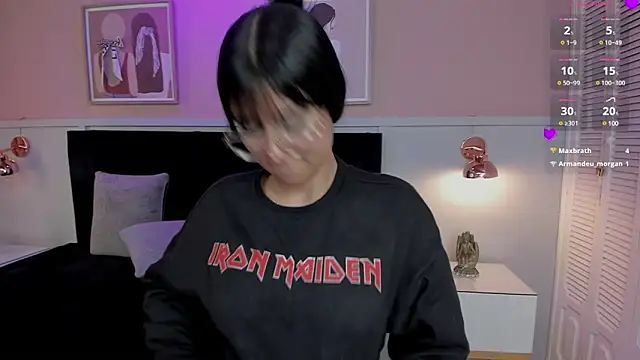 Snapshot of naoko_kirino chatting on March 2025 03:18:02 PM naoko kirino online show from March 2025 03:18:02 PM