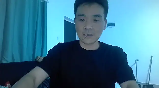 kisstoyousoon2024 online show from March 2025 06:34:01 PM