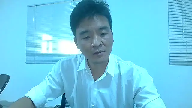 kisstoyousoon2024 online show from March 2025 03:10:02 PM