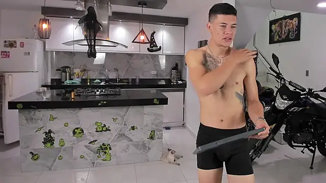 vicky wendy hot sexx online show from October 2025 05:19:02 AM