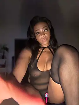 Snapshot of Blazerina chatting on September 2025 05:09:01 AM Blazerina online show from September 2025 05:09:01 AM