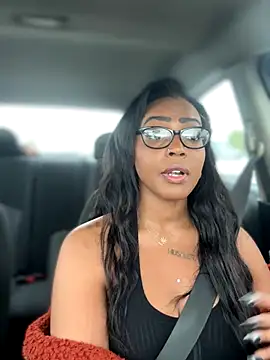 Snapshot of Blazerina chatting on October 2025 07:35:02 PM Blazerina online show from October 2025 07:35:02 PM