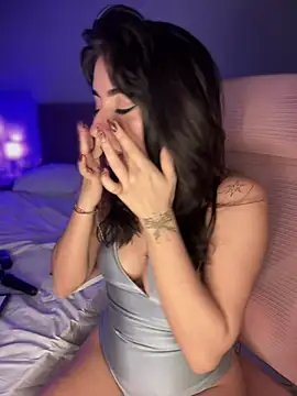 veronicaapink online show from January 2025 05:40:02 AM