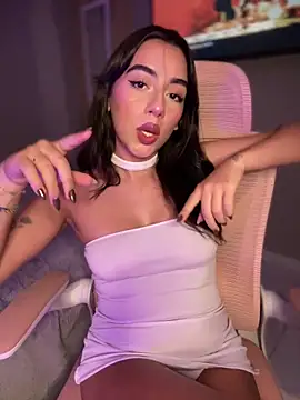 veronicaapink online show from March 2025 11:31:01 PM