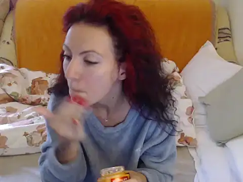 Emmatoo online show from October 2025 08:44:01 AM