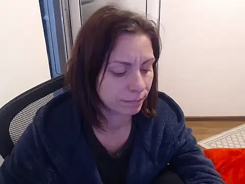 Snapshot of Emmatoo chatting on March 2026 08:48:01 PM Emmatoo online show from March 2026 08:48:01 PM