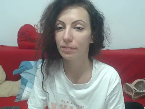 Emmatoo online show from May 2026 11:54:01 PM