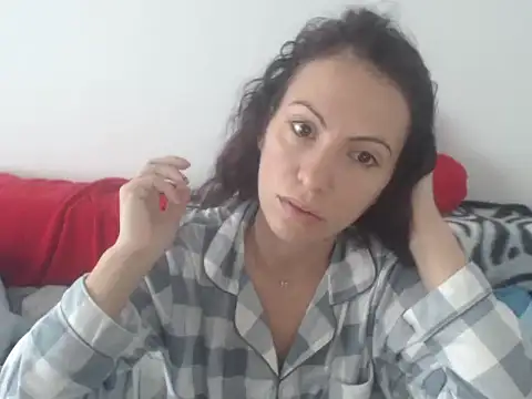 Emmatoo online show from May 2026 10:20:01 AM