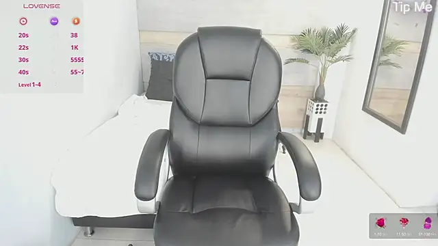 Snapshot of celestica_rose chatting on September 2025 06:35:02 PM celestica rose online show from September 2025 06:35:02 PM