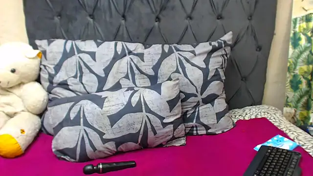 SAVAGExBOO online show from January 2025 03:09:01 AM