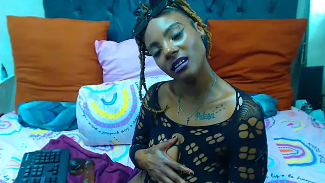 SAVAGExBOO online show from February 2025 02:11:02 AM