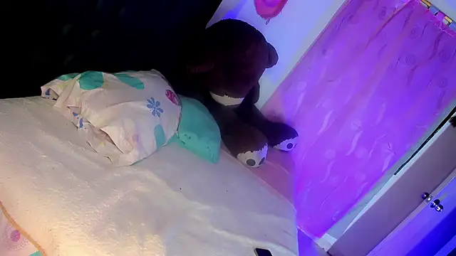 Maryonthemoon online show from March 2025 02:19:02 AM