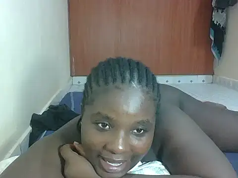 hotebbbyy online show from May 2026 11:37:02 AM