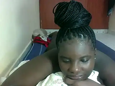 hotebbbyy online show from May 2026 04:04:02 PM