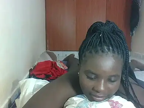 hotebbbyy online show from May 2026 12:34:02 PM