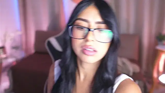 Sara albrecht online show from January 2025 04:08:02 PM