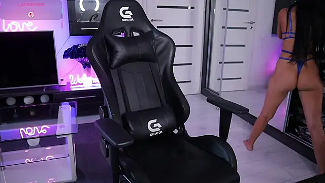 Beauty Anne online show from September 2025 06:15:02 AM