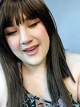 Snapshot of ItsNaiixa chatting on December 2025 10:48:01 PM ItsNaiixa online show from December 2025 10:48:01 PM