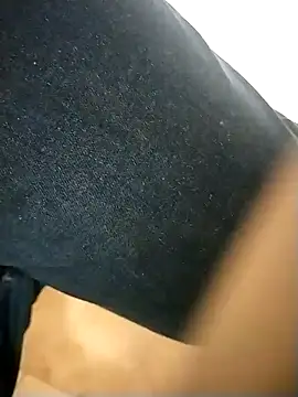 lobito1997 online show from February 2025 01:11:01 AM