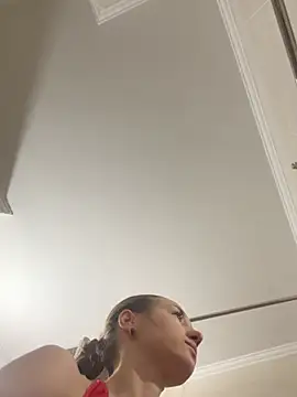 KateRedgar online show from February 2026 12:56:02 PM