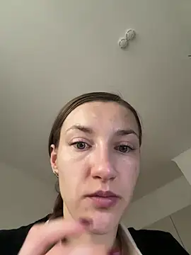 KateRedgar online show from April 2026 01:53:02 PM