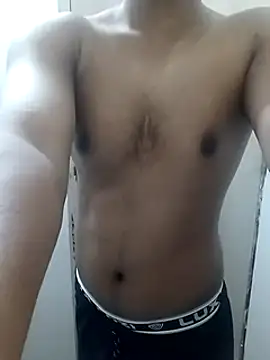 Snapshot of hottboy_39 chatting on December 2024 04:23:01 AM hottboy 39 online show from December 2024 04:23:01 AM