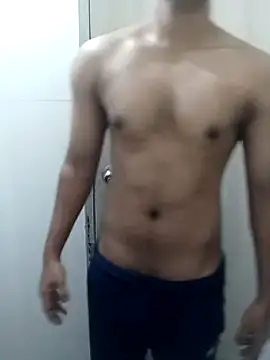 Snapshot of hottboy_39 chatting on December 2024 05:10:02 AM hottboy 39 online show from December 2024 05:10:02 AM