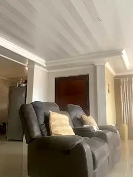 Moorella1 online show from October 2025 10:46:02 AM